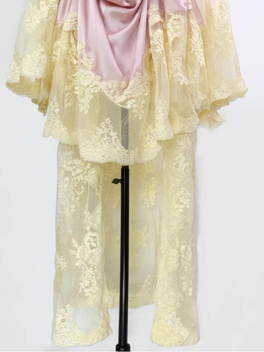 Designer-style Pink & Cream Lace Draped Women's Dress - Picture 4 of 10